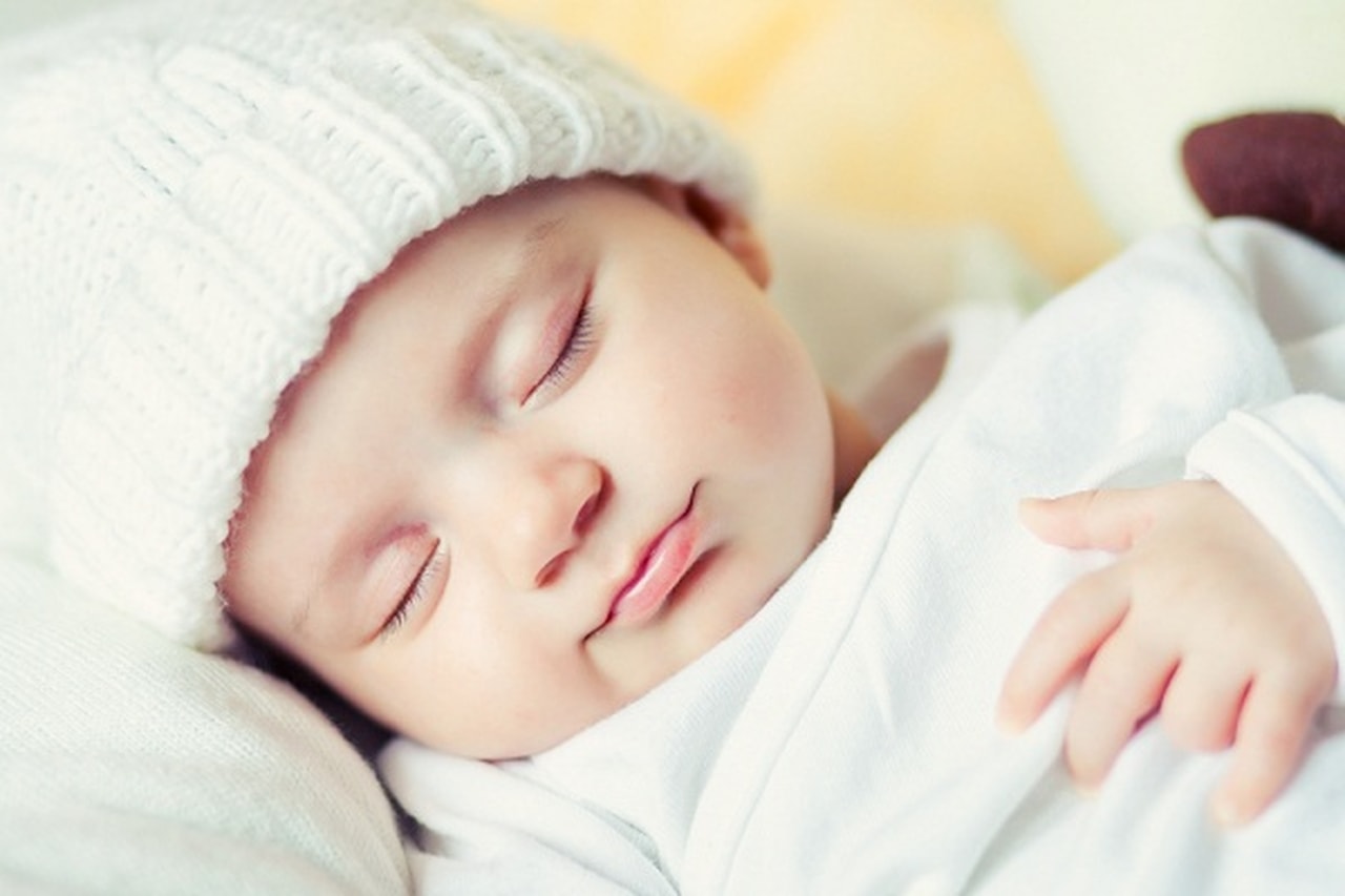 عشرة نصائح لنوم آمن لرضيعك..!